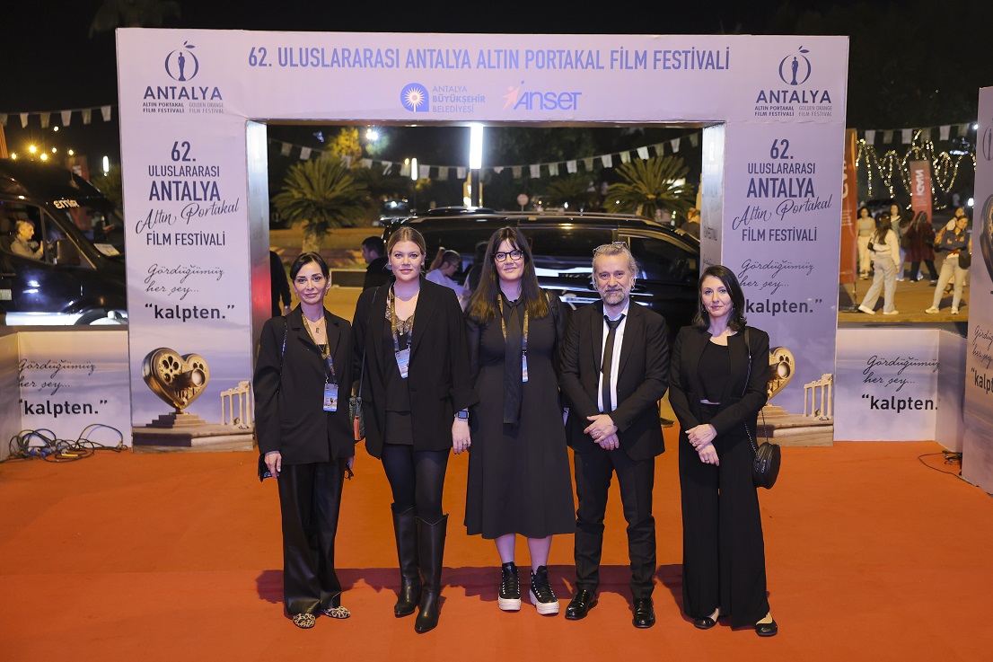 CUMHURİYETE GİDEN YOL” BELGESESİ İZLENDİ