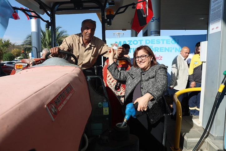 BÜYÜKŞEHİR, KIRSAL KALKINMADA TÜRKİYE’YE ÖRNEK MODELİNİ SÜRDÜRÜYOR 46 BİN 423 ÜRETİCİYE, 5 MİLYON 116 BİN 875 LİTRE MAZOT