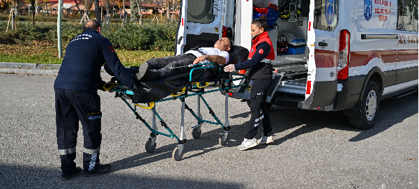 ABB:SAĞLIK ULAŞIMI HİZMETİ 7/24 DEVAM EDİYOR