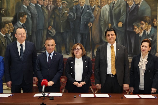 ENGELSİZ AKTİF YAŞAM MERKEZİ İÇİN İMZALAR ATILDI