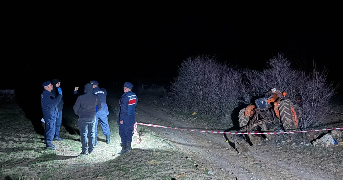 Uşak'ın Banaz ilçesinde av tüfeği ile vurulan kişi olay yerinde hayatını kaybetti.