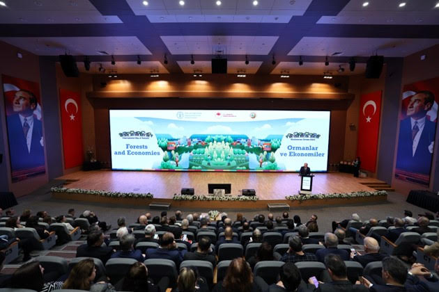 Ormanların sahip olduğu ekonomik fayda Ankara’da düzenlenen Uluslararası Orman Günü etkinliğinde ele alındı