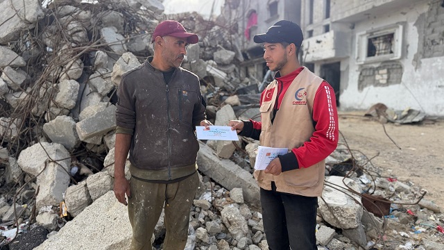 CANSUYU, RAMAZAN BEREKETİNİ KITALARA TAŞIDI: 58 ÜLKEDE KARDEŞLİK SOFRALARI