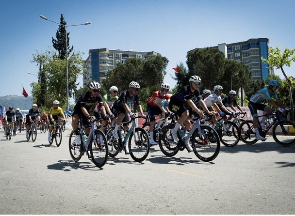 Antalya’da pedallar dönüyor: Cumhurbaşkanlığı Bisiklet Turu başlıyor