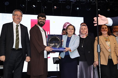 MEVLİD-İ NEBİ PROGRAMINDA 5 BİN VATANDAŞ BİR ARAYA GELDİ