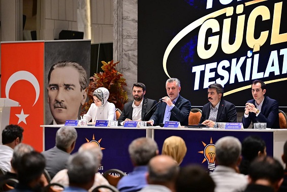 AK PARTİ YILDIRIM İLÇE BAŞKANI İRFAN AKKAYA, “YILDIRIM’DAKİ HER MAHALLEYE, SOKAĞA, HANEYE VE İNSANA DOKUNACAK ÇALIŞMALAR YÜRÜTÜYORUZ.”   