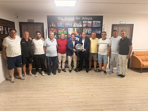 MİSAD Genel Başkanı Feridun Öncel'den İzmir ASKF'ye Nezaket Ziyareti