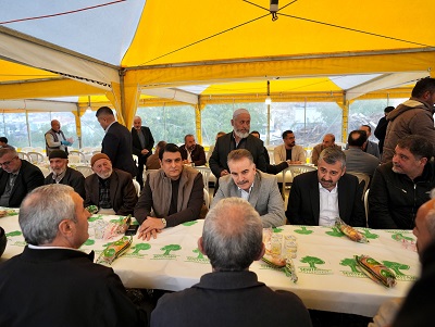 BAŞKAN YILMAZ’DAN ŞEHİT MUSTAFA ASLAN'IN AİLESİNE ZİYARET  YILMAZ: “ŞEHİDİMİZİN EMANETİ BAŞIMIZIN TACIDIR”