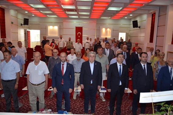 Anadolu Basın Birliği’nin “Anadolu Basını Çözüm Yolunda” toplantılarının ilki Samsun’da gerçekleştirildi. 