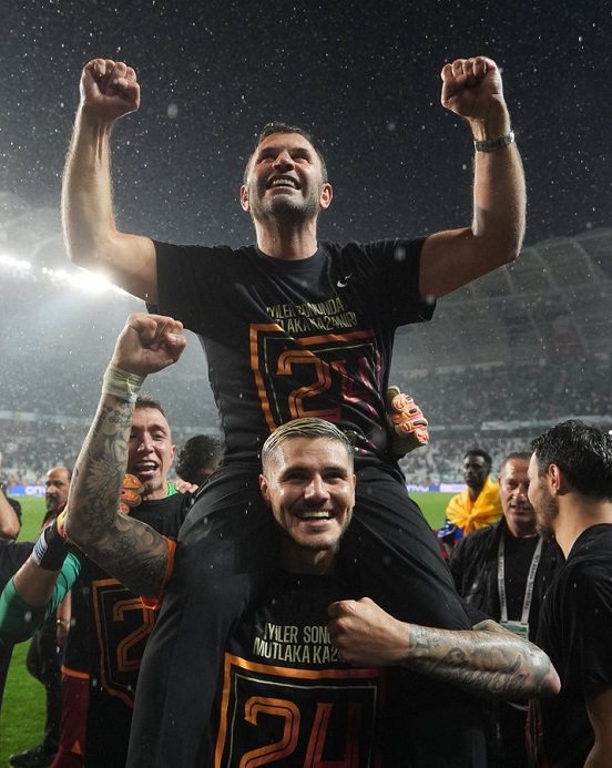  Süper Lig’in 38. ve son haftasında Galatasaray deplasmanda karşılaştığı Konyaspor’u 3-1 yenerek tarihindeki 24. Şampiyonluğunu kazandı.