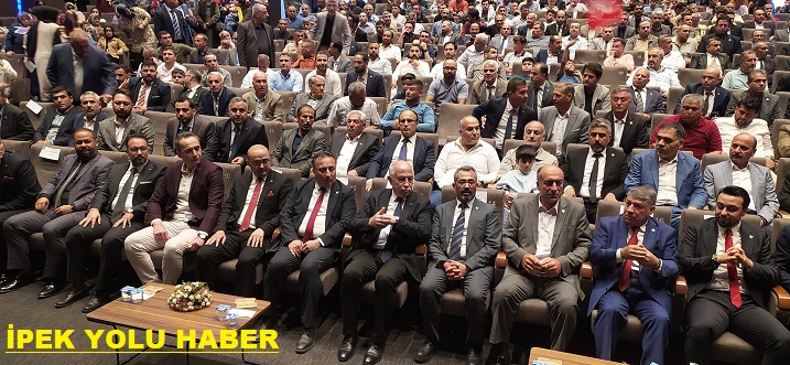 Yeniden Refah’da sürpriz gelişme  31 Mart yerel seçimlerinde İl Başkanı Sedat Yıldız ile yüzde 17.5 oy oranıyla üçüncü parti olan ve iki ilçe belediye başkanlığını kazanan Yeniden Refah Partisi, gücüne güç katmaya devam ediyor.