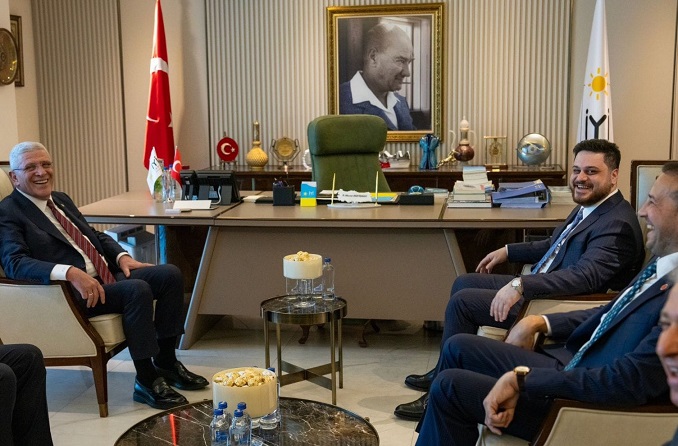     Bağımsız Türkiye Partisi (BTP) Genel Başkanı Hüseyin Baş, İYİ Parti Genel Başkanı Müsavat Dervişoğlu’nu ziyaret etti.
