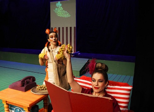 Bursa Devlet Tiyatrosu Gaziantep ve Kahramanmaraş’ta çocuklara yönelik oyun sahneleyecek.   