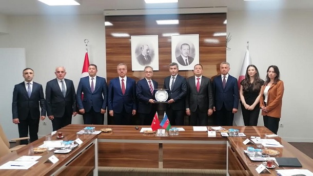 Başkan Güngör, Başkentte Azerbaycan Heyetiyle Bir Araya Geldi
