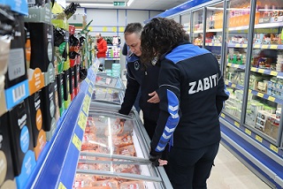 ZABITA’DAN MARKETLERE ŞOK BASKIN