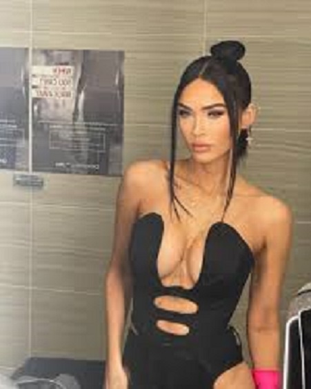 Şarkıcı Machine Gun Kelly ile yaşadığı çalkantılı ilişkiyle sık sık gündeme gelen ABD’li aktris Megan Fox, son röportajında yaptığı açıklamalarla gündem oldu.