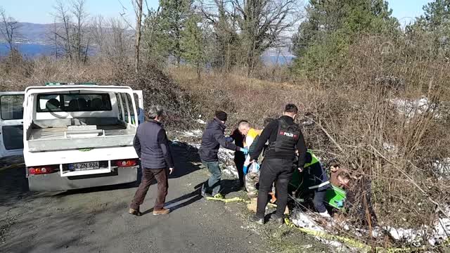 Sapanca’da başından vurularak öldürülen erkek cesedinin Murat Ahmet Çalışkan’a ait olduğu tespit edildi.