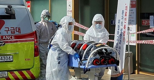 İspanya’da son 24 saatte korona virüs nedeniyle 288 kişinin daha hayatını kaybetmesiyle ölü sayısı 23 bin 190’a yükseldi.