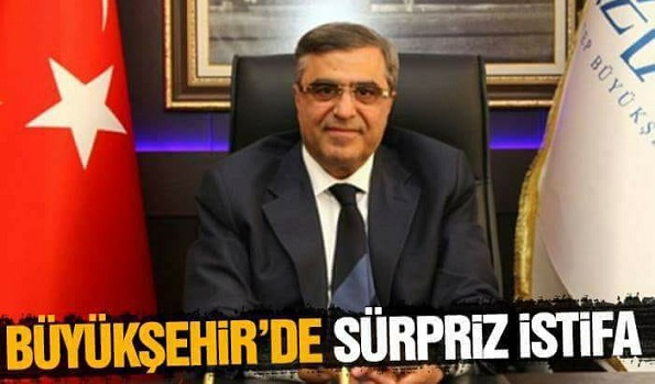 GAZİANTEP Büyükşehir Belediye Başkan Yardımcısı Ak Partili Mehmet Durdu Yetkinşekerci, meclis üyeliği görevinden istifa etti. 