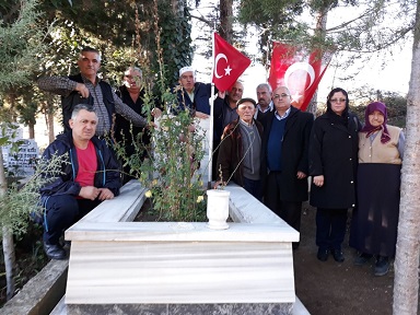ALAÇAMLI ŞEHİT RAMİZ İLERİ KABRİ BAŞINDA ANILDI