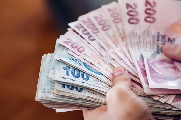 Ekonomik Zorluklarla Psikolojik Olarak Mücadele Etmenin Yolları