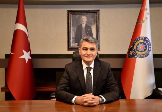 Gaziantep Emniyet Müdürü Cengiz Zeybek,emekliliğini istedi