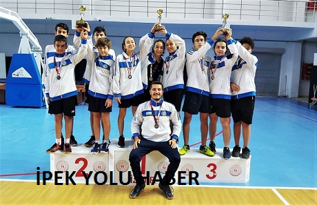 Büyükşehir Masa Tenisi Takımı Türkiye Şampiyonasına Katılıyor