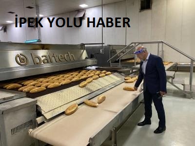 İzmir Büyükşehir Belediyesi Halk Ekmek’i esnafla dayanışarak büyütüyor