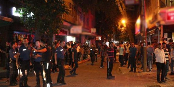 Adıyaman’ın Kahta ilçesinde çıkan silahlı kavgada 6 kişi öldü, 3 kişi yaralandı.
