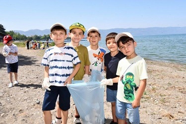 Bursanın İznik ilçesinde anaokulu öğrencileri     çevre haftasını kutladı