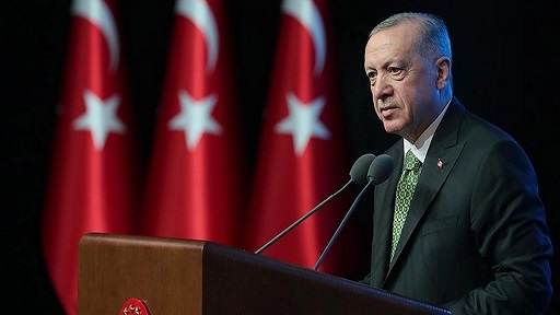 Cumhurbaşkanı Erdoğan: “Yeniden İstanbul, Yeniden AK Parti” sloganıyla Haliç Kongre Merkezi’nde 11’i büyükşehir olmak üzere 26 ilin belediye başkan adaylarını açıkladı.