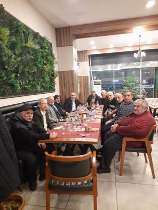 Balıkesir mezunu ihtiyar delikanlılar iftarda buluştular