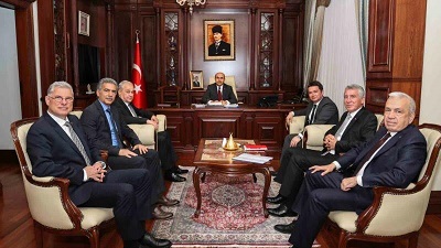 Bursa’da belediye başkanları Vali  Demirtaş’a ziyarette bulundu