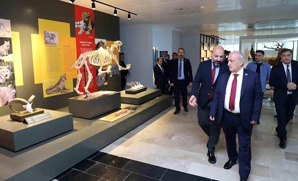 Atatürk Üniversitesi Biyoçeşitlilik     Bilim Müzesi Açıldı!