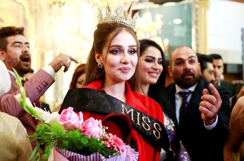 Kürt Güzeli Viyan Amir Nuri Süleyman, Evli Çıktığı Öğrenilince Tacı Geri Alındı