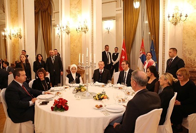 Cumhurbaşkanı Erdoğan, Sırbistan Cumhurbaşkanı Vuçiç'in Verdiği Devlet Yemeğine Katıldı