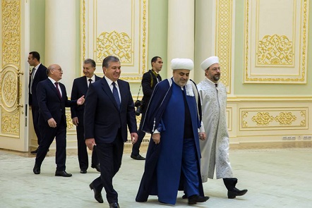 Diyanet İşleri Başkanı Prof. Dr. Ali Erbaş, Özbekistan Cumhurbaşkanı Şevket Mirziyoyev İle Görüştü