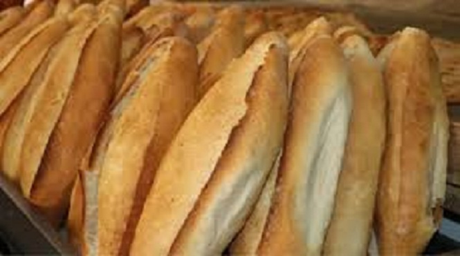 Manisa'da ekmek 5 lira, su ise 1 lira oluyor!