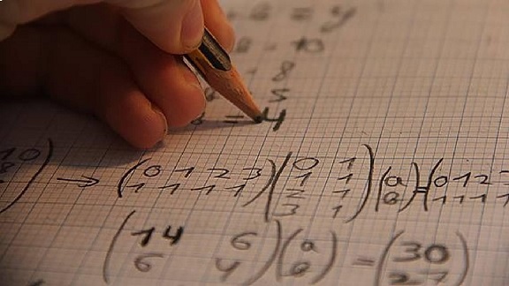 200 Yıllık Matematik Problemi Çözüldü: Beşinci Dereceden Denklemler İçin Yeni Yöntem