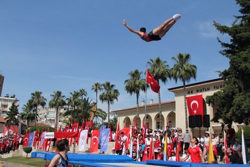 Mersin'de 19 Mayıs Atatürk'ü Anma Gençlik ve Spor Bayramı, coşkuyla kutlandı.
