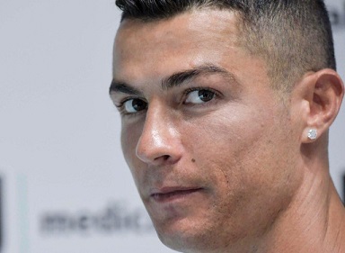 Juventus'la Anlaşan Ronaldo, Sağlık Kontrolünden Geçti