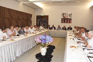 YTSO Yüksek İstişare Kurulu Toplantısı Yalova Belediye Başkanı Vefa Salman ve Başkan Yardımcılarının Katılımı ile Yapıldı