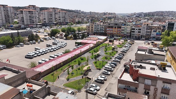 BAŞKAN YILMAZ’DAN UMUT MAHALLESİ’NE 3’Ü 1 ARADA PARK  YILMAZ: “ŞEHİTKAMİL’DE YEŞİL ALANLARIMIZI ARTIRACAĞIZ”